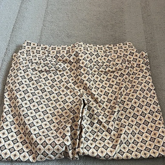 NWOT Talbots womens plus size capri pants - Picture 3 of 3